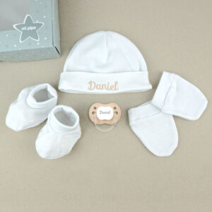Cajita Set Recién Nacido Personalizada Blanco y Beige